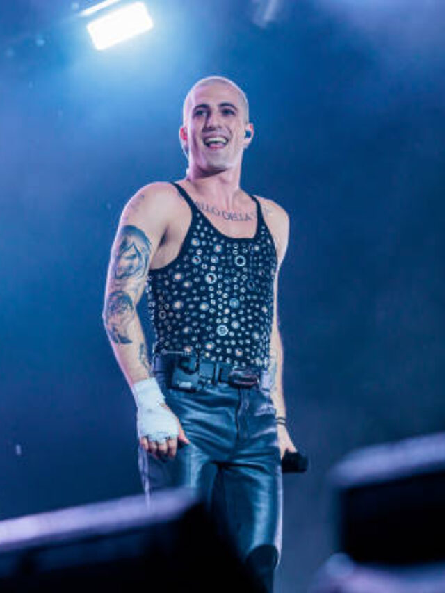 Taylor Swift Shows Her Love for Maneskin VMAs Performan