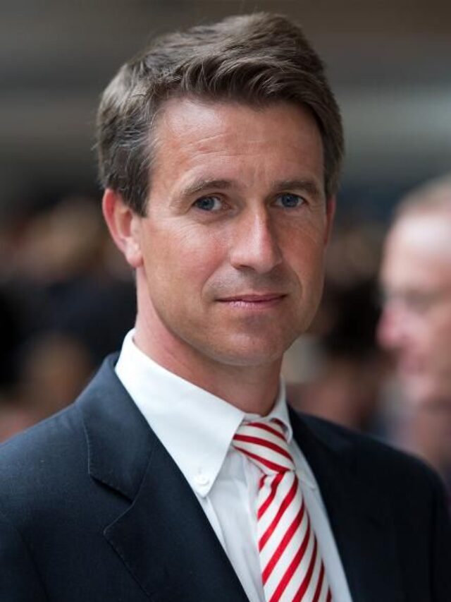 Top 10 Richest Billionaires in Technology Industry