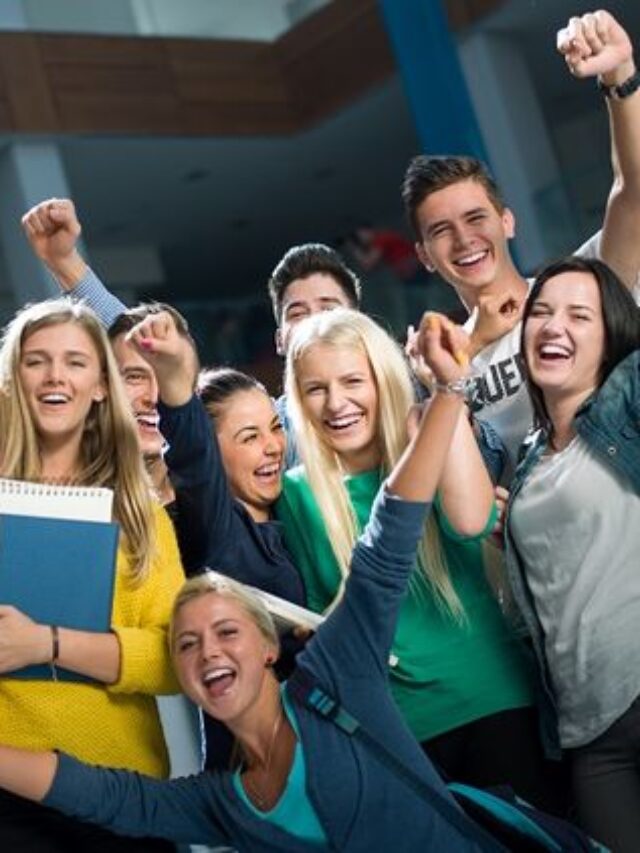 Top 8 Undergraduate Courses to Study in India 2023