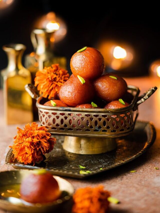 10 of the Worlds Most Famous Desserts